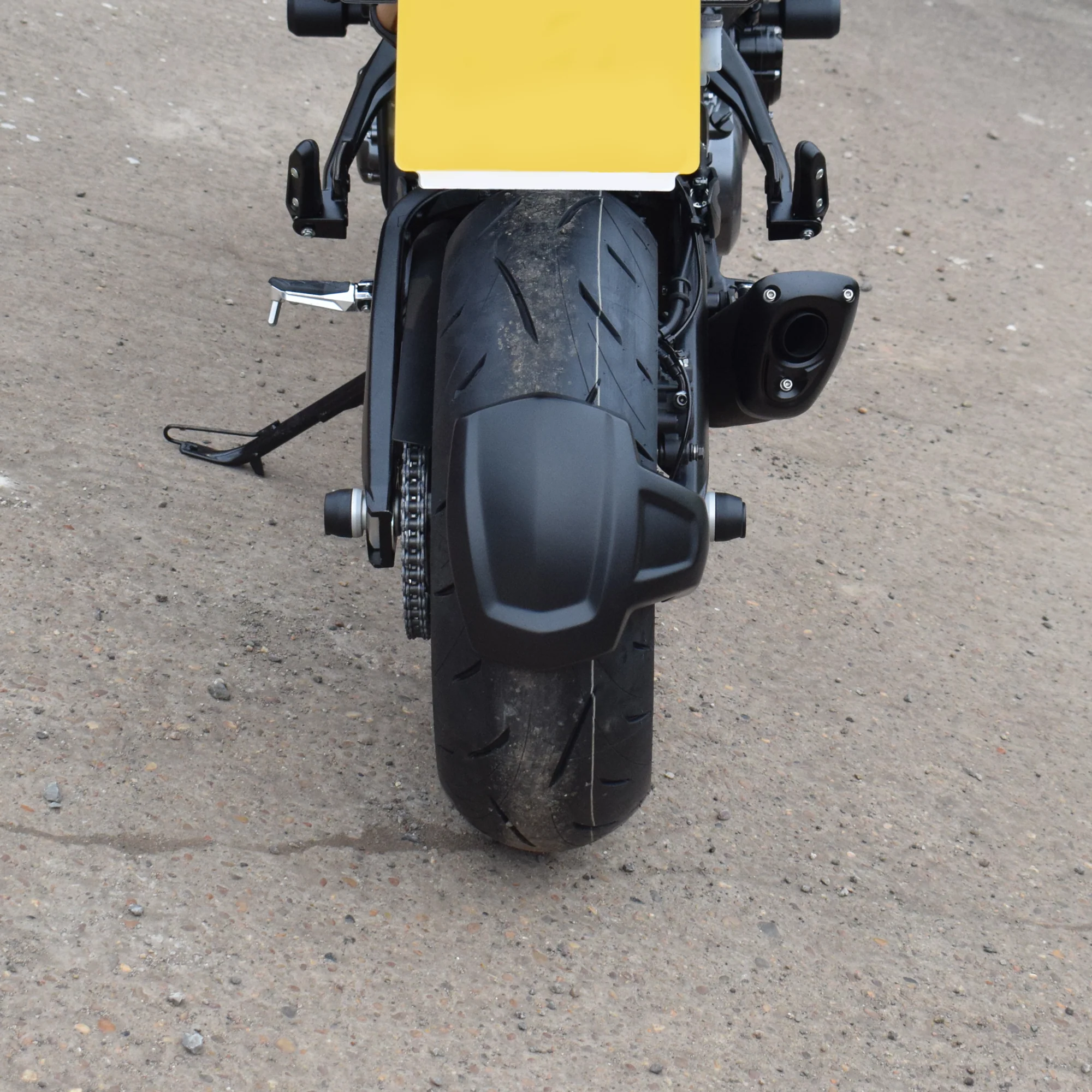 Pyramid Spray Guard | Gloss Black | Suzuki GSX-S1000GX 2024>Current - Image 6