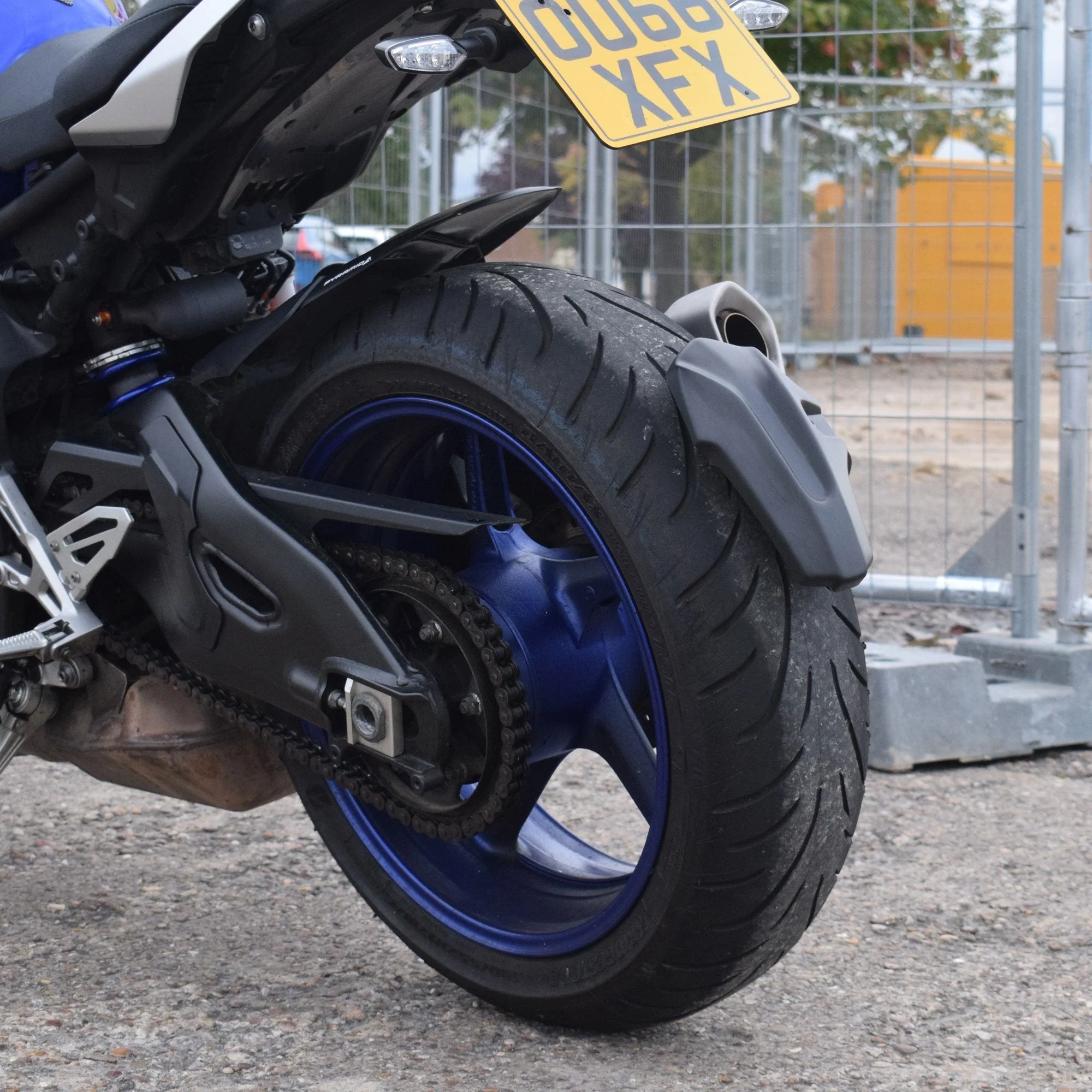 Pyramid Spray Guard | Matte Black | Yamaha MT-10 SP 2016>Current - Image 4