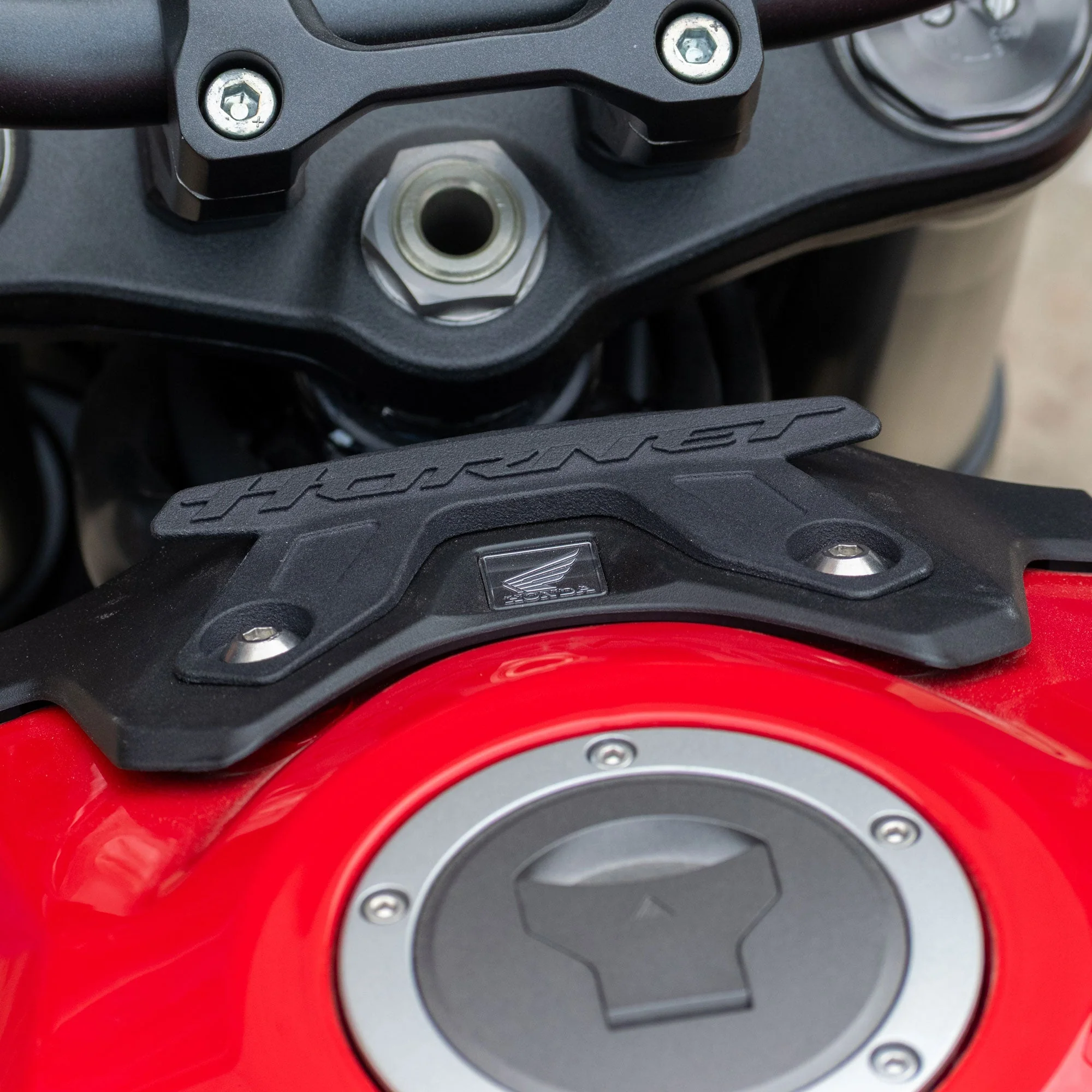 Pyramid Tank Ornament | Matte Black | Honda CB1000 Hornet (inc SP) 2025>Current - Image 5