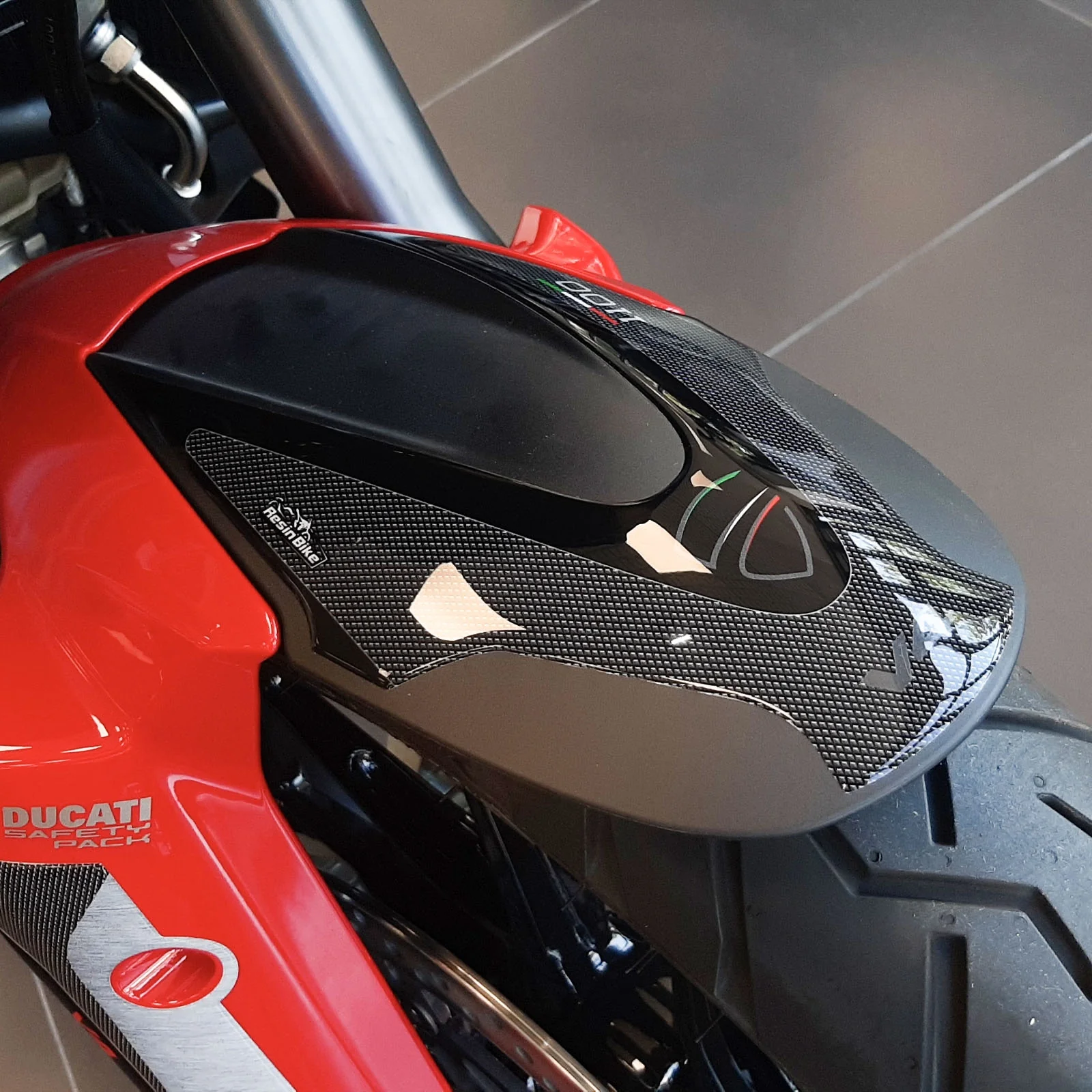 Resin Bike 3D Motorcycle Stickers - Front Fender | Ducati Multistrada V4 1100 2023>Current - Image 2