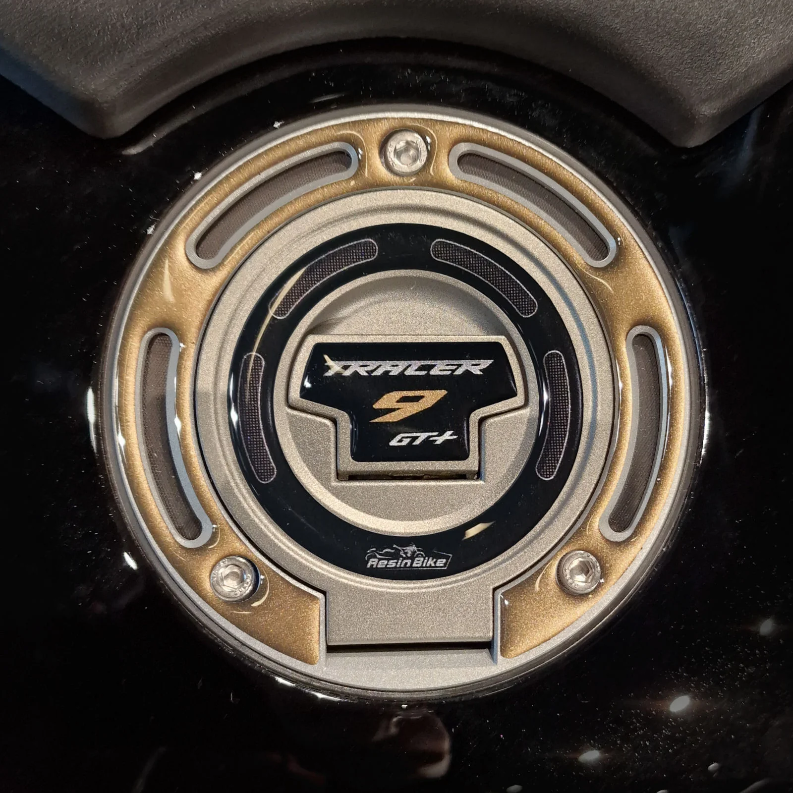 Resin Bike 3D Motorcycle Stickers - Fuel Cap | Yamaha Tracer 9 GT+ 2023>2024 - Image 2