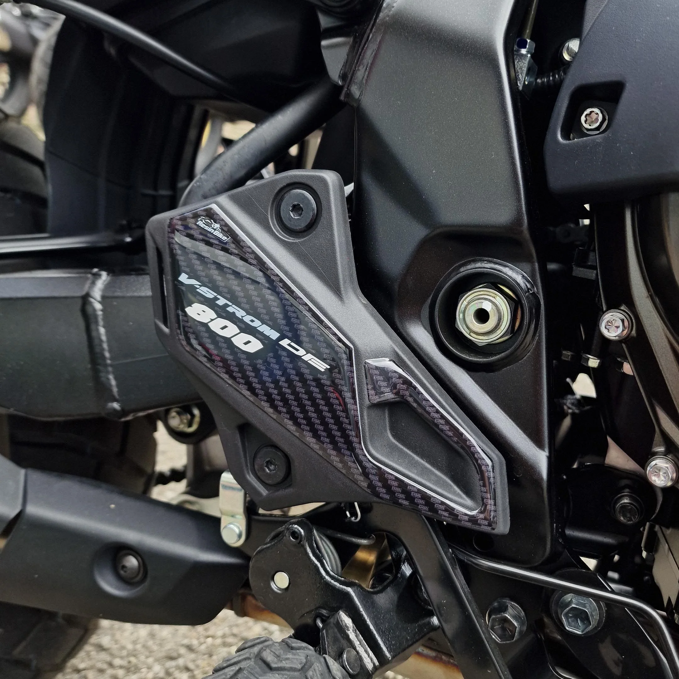 Resin Bike 3D Motorcycle Stickers - Heel Pads | Suzuki V-Strom 800DE 2023>2025 - Image 2