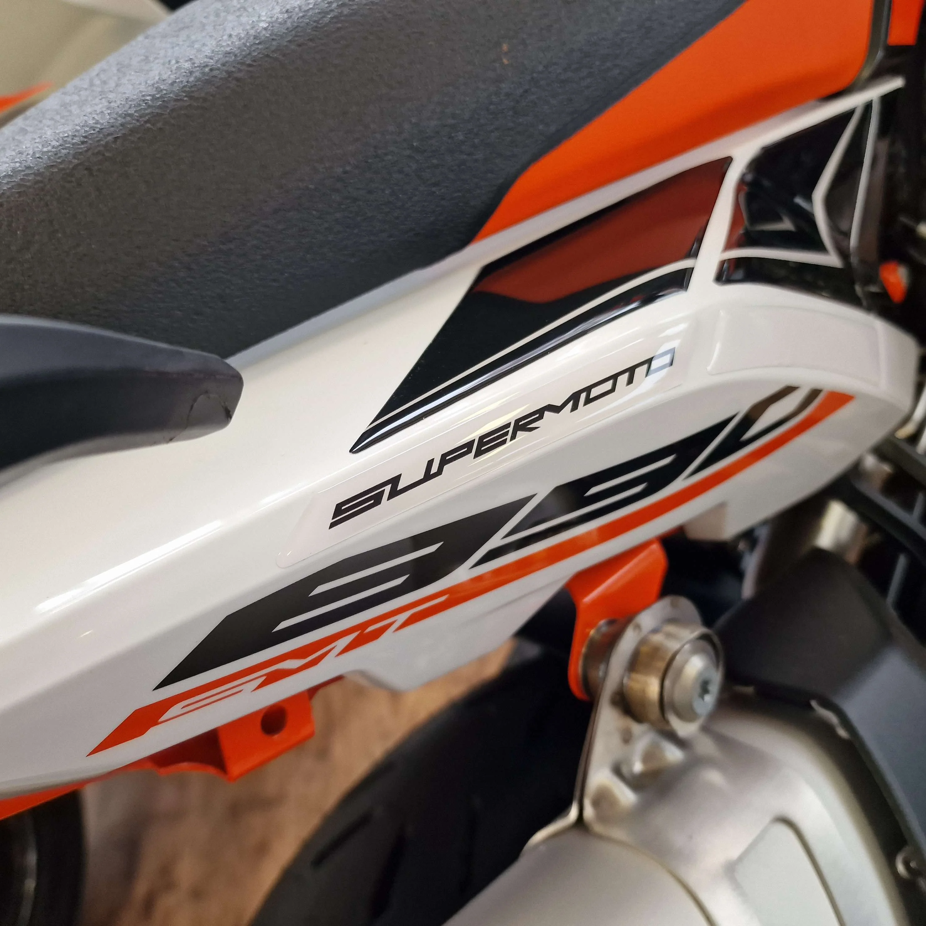 Resin Bike 3D Motorcycle Stickers - Side Panels | KTM 890 SMT 2023>Current - Image 4