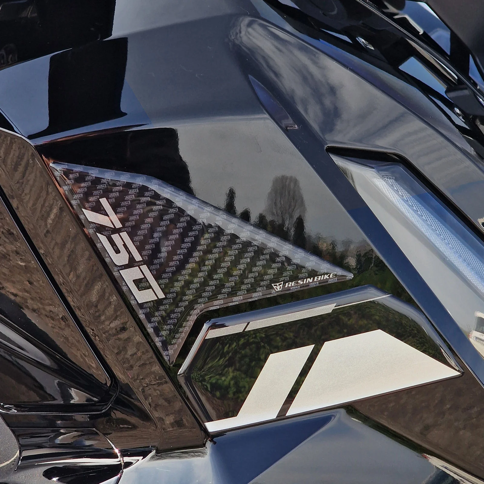 Resin Bike 3D Motorcycle Stickers - Tank Kit | Honda X-Adv 2025>Current - Image 6