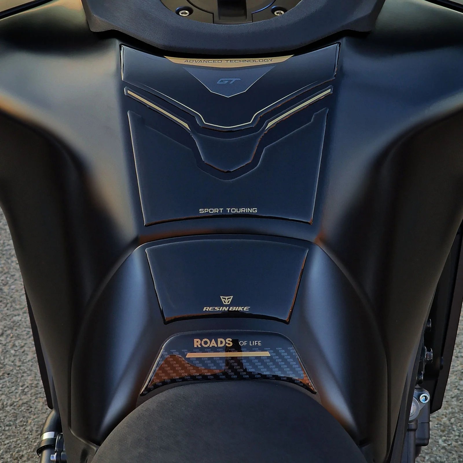 Resin Bike 3D Motorcycle Stickers - Tank Kit | Yamaha Tracer 9 GT 2025>Current - Image 4