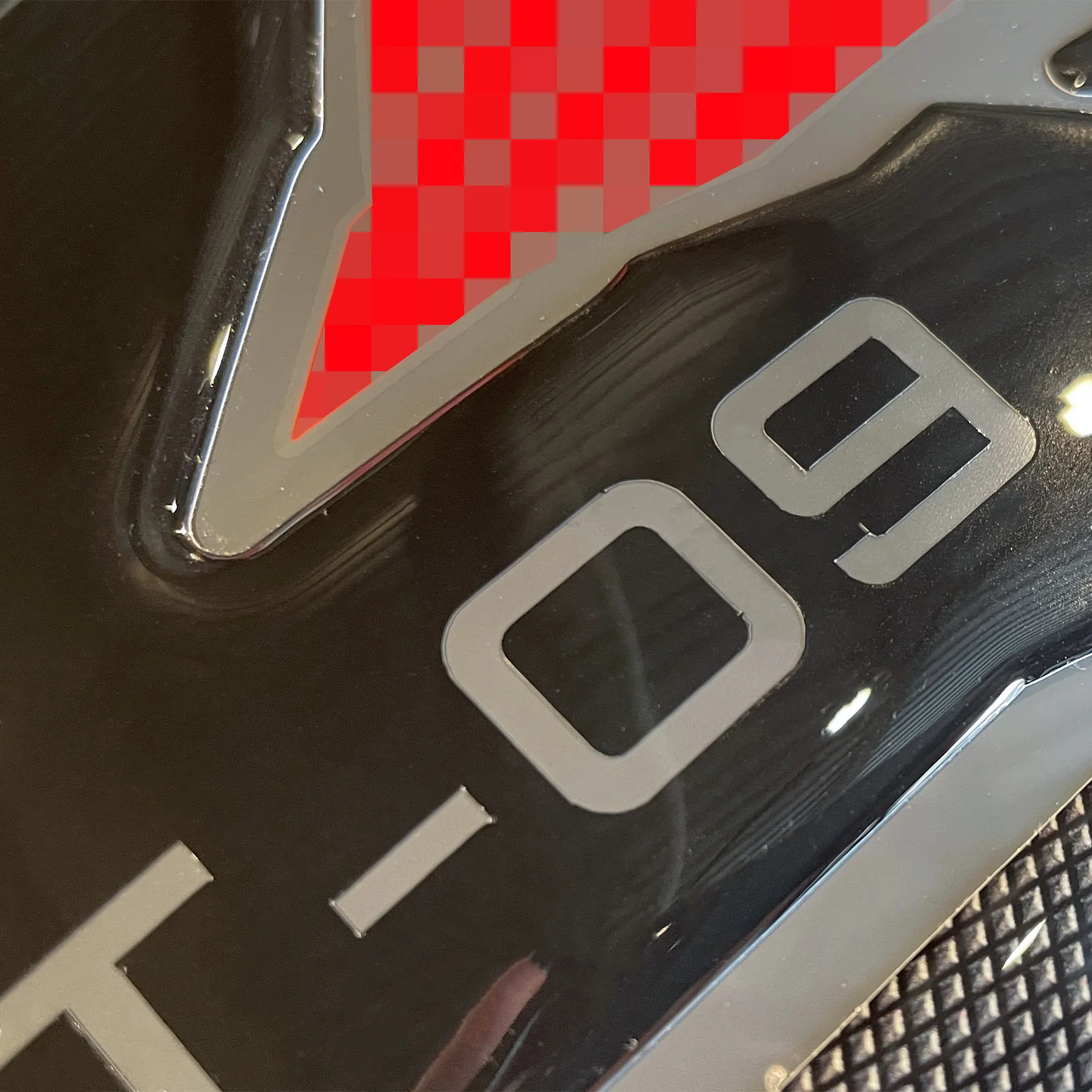 Resin Bike 3D Motorcycle Stickers - Tank Pad | Yamaha MT-09 2021>2024 - Image 5