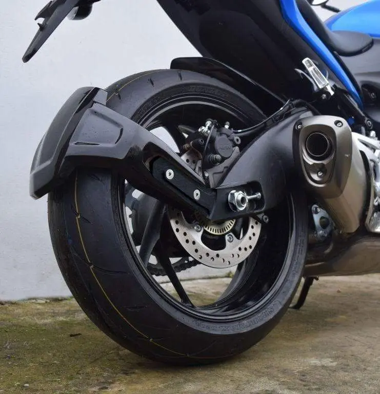Pyramid Spray Guard | Matte Black | Suzuki GSX-S 1000 FA 2015>Current - Image 4