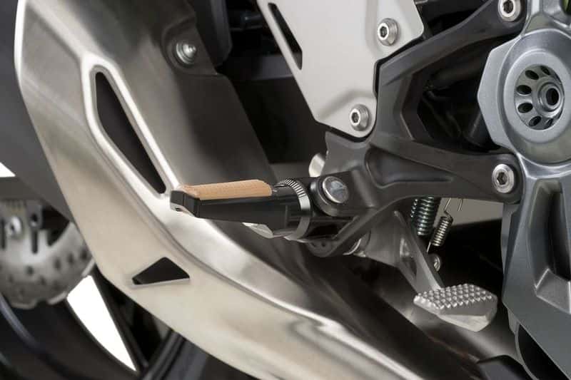 Puig Vintage Footpegs | Black - Image 2