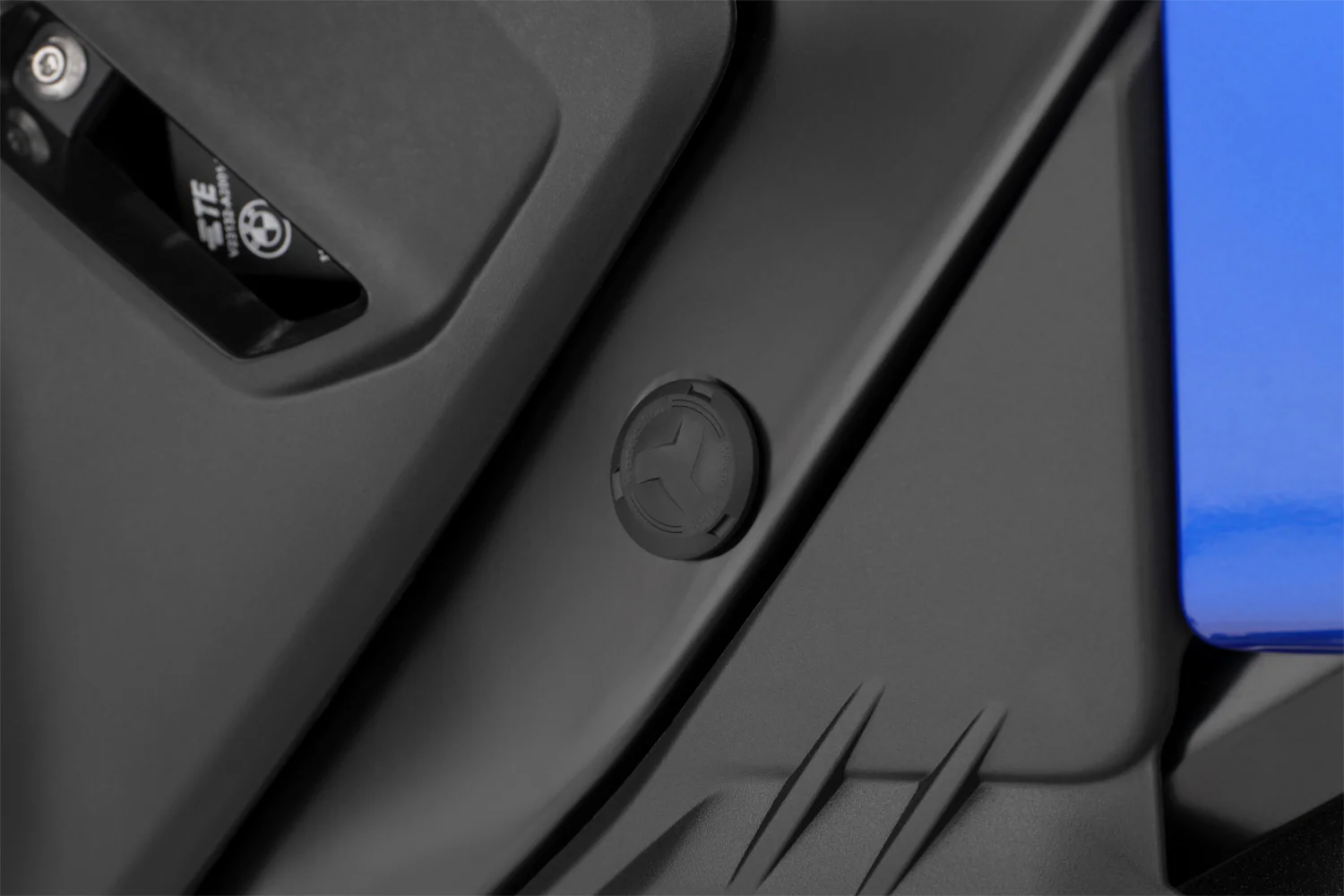 Wunderlich 3-Piece Frame Plug Set | Black | BMW R 1300 RT 2025>Current - Image 4
