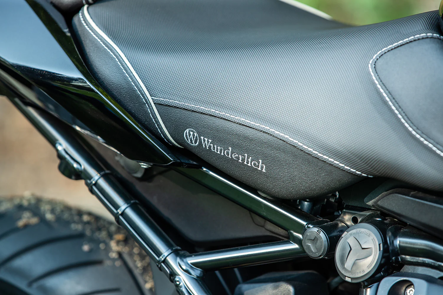 Wunderlich Aktivkomfort Rider Seat with Seat Heating Smart Plug & Play Low | Black - Image 2