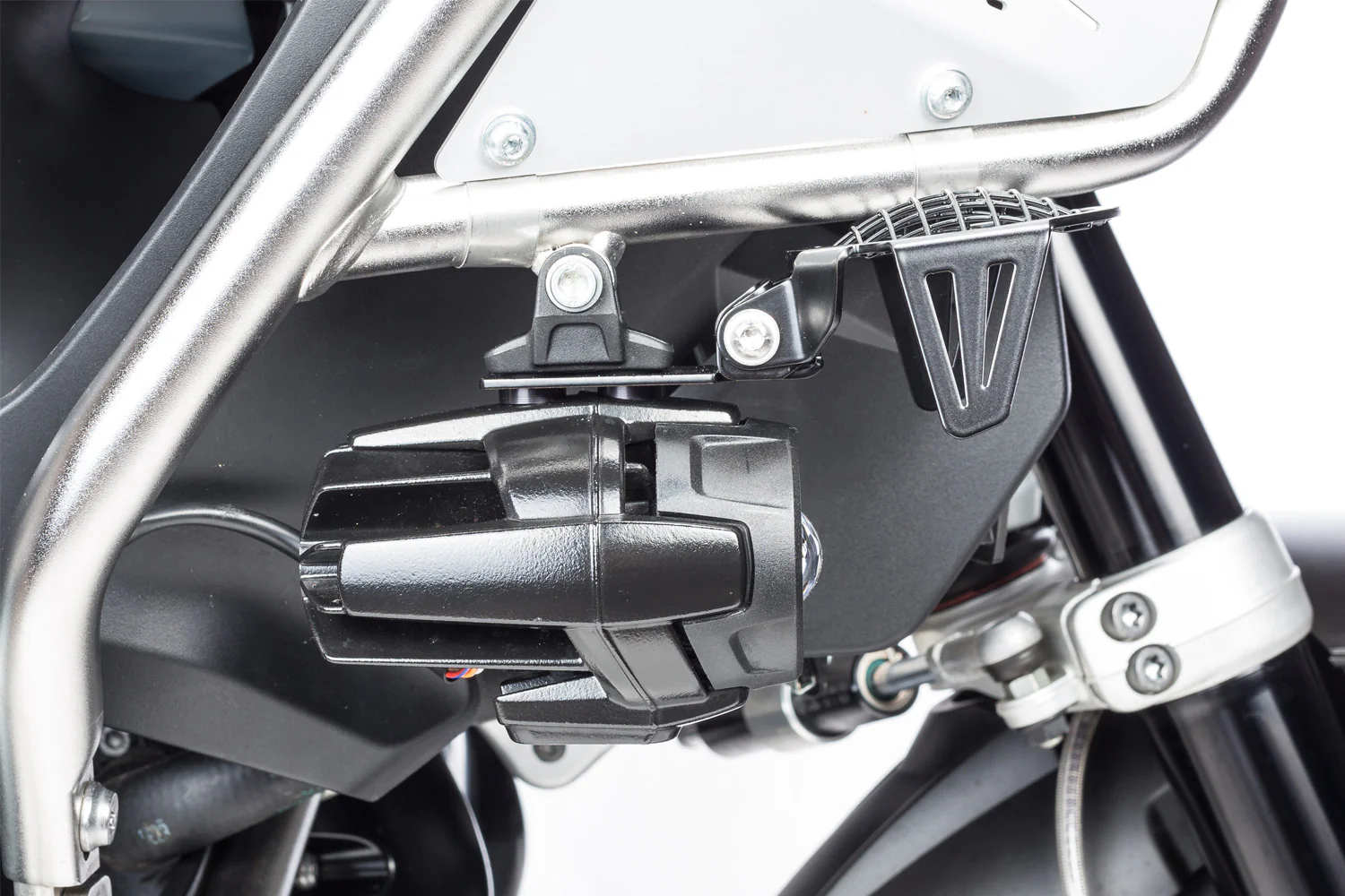 Wunderlich Auxiliary Light Protection Grille For Original | Black | BMW R 1200 RT - Image 7