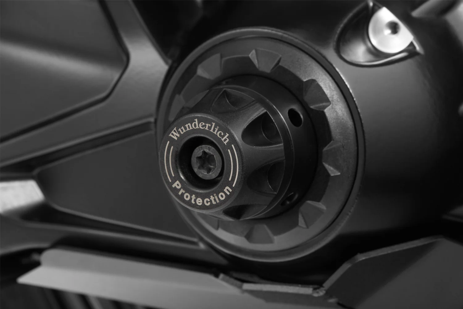 Wunderlich Crash Pad Hub Cover | Titanium | BMW R 1250 GS
