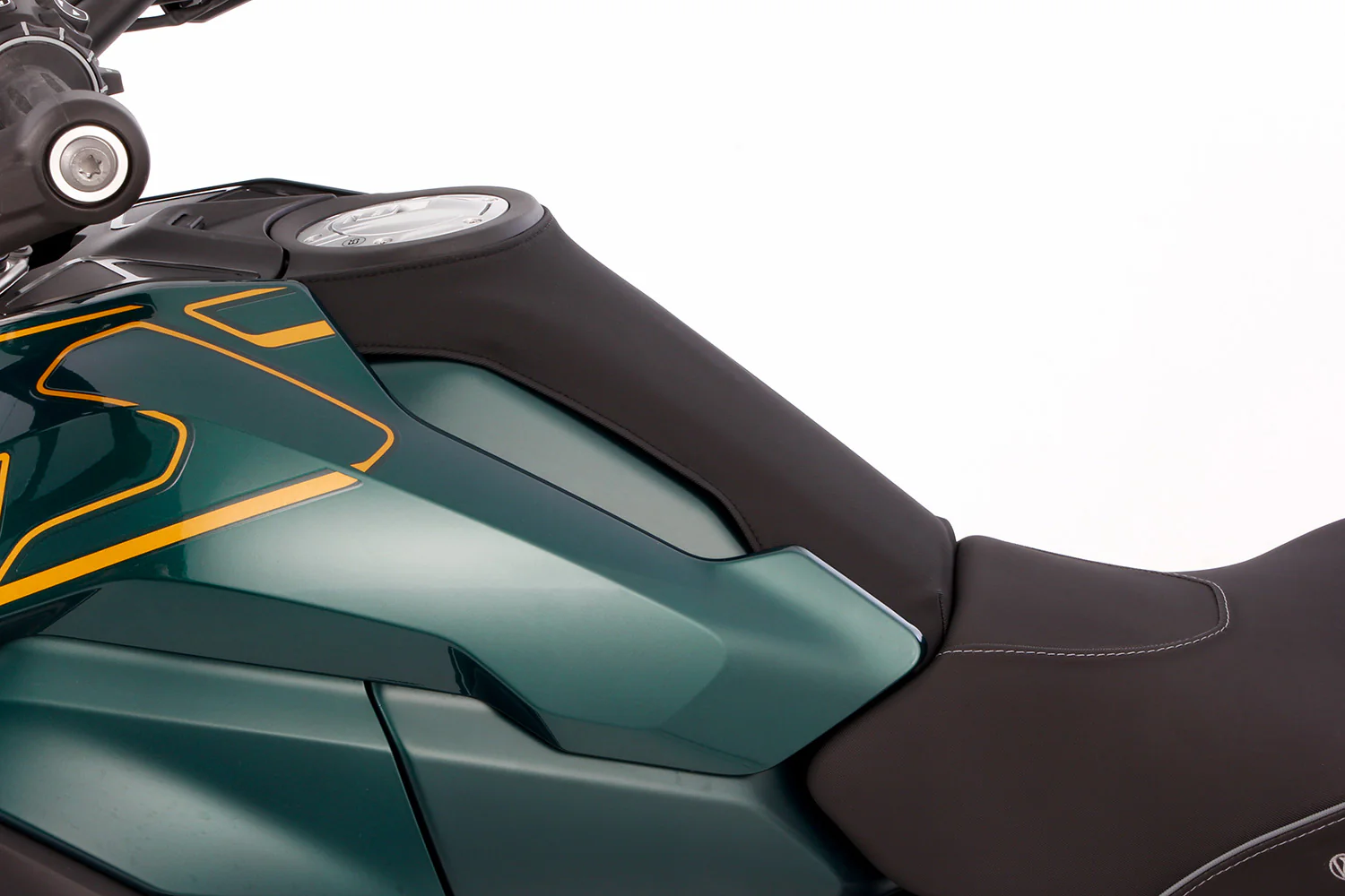 Wunderlich Custom-fitted Tank Cover | Black | BMW R 1300 GS - Image 4