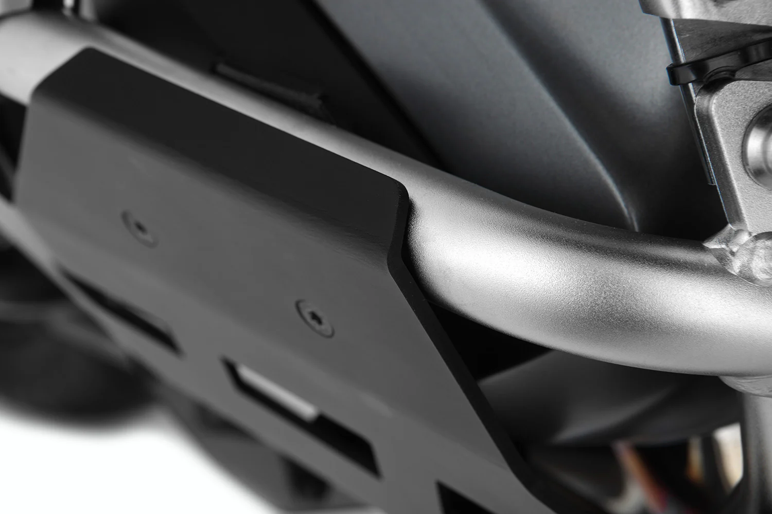 Wunderlich Cylinder Head For Original Engine Protection Bar | Black | BMW R 1250 GS - Image 4