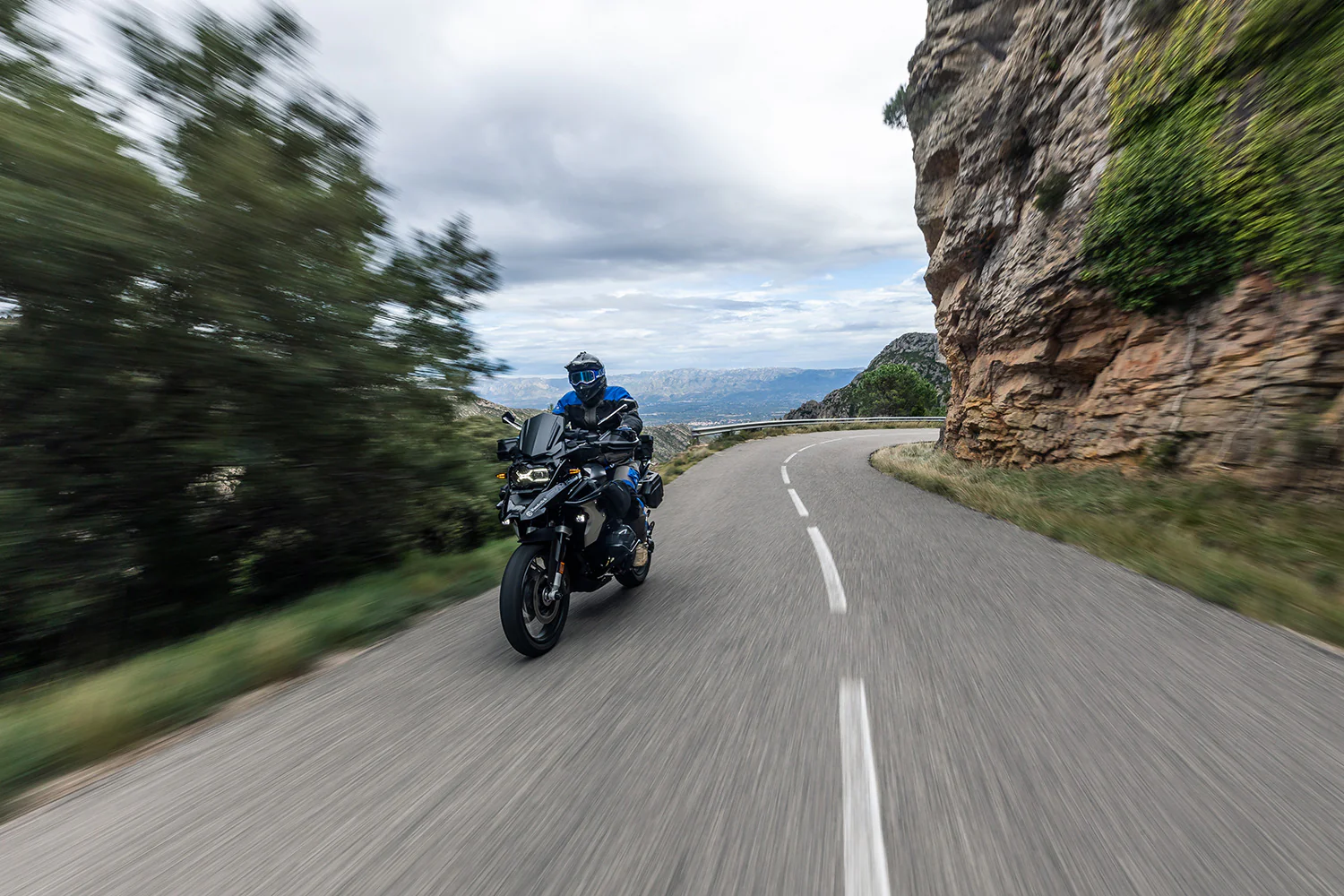 Wunderlich Display Protection Film Set Connectivity | Clear | BMW C 400 X - Image 4