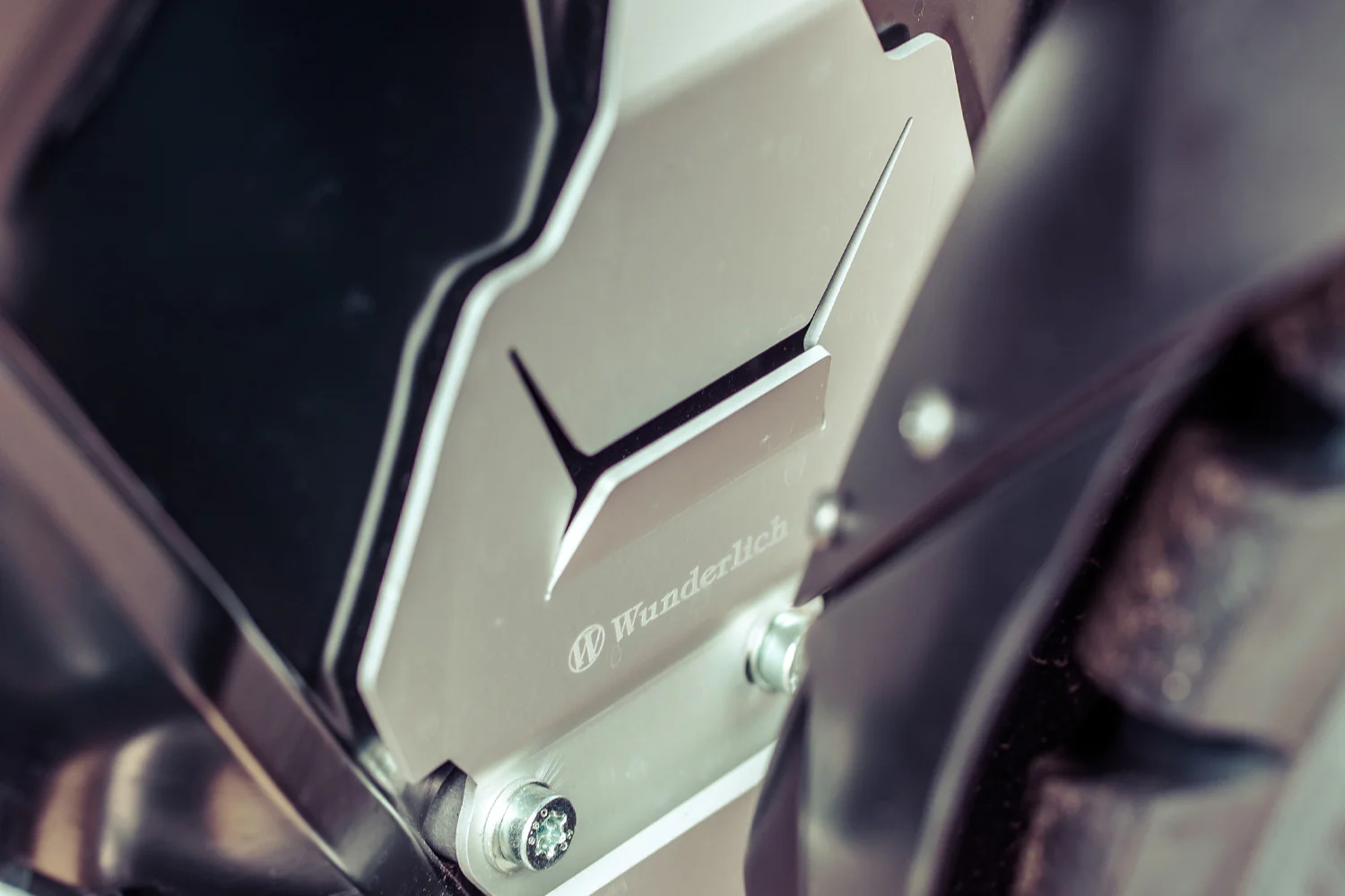 Wunderlich Engine Housing Protection | Silver | BMW R 1200 RT - Image 2