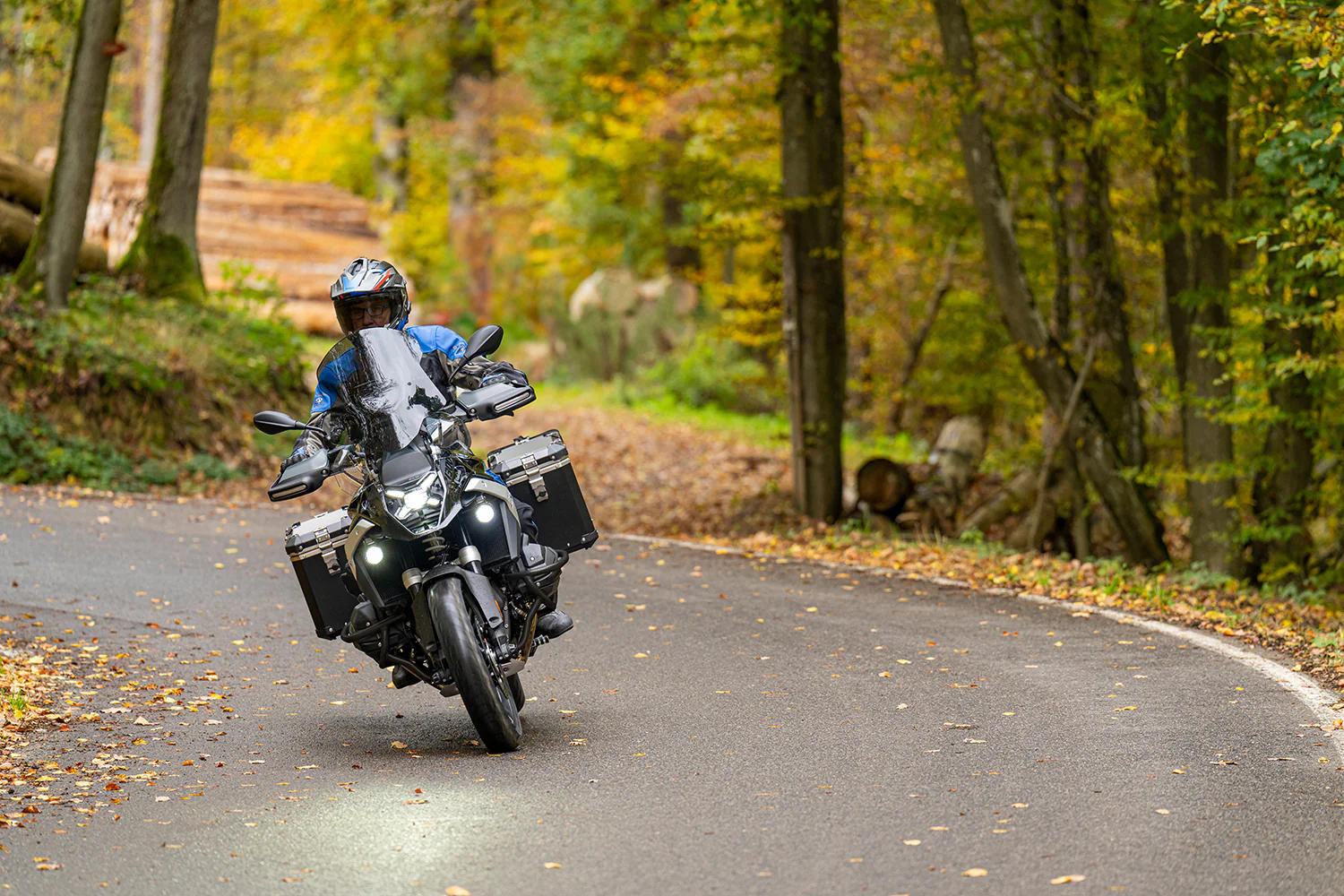 Wunderlich Engine Protection Bars Ultimate | Black | BMW R 1300 GS - Image 2