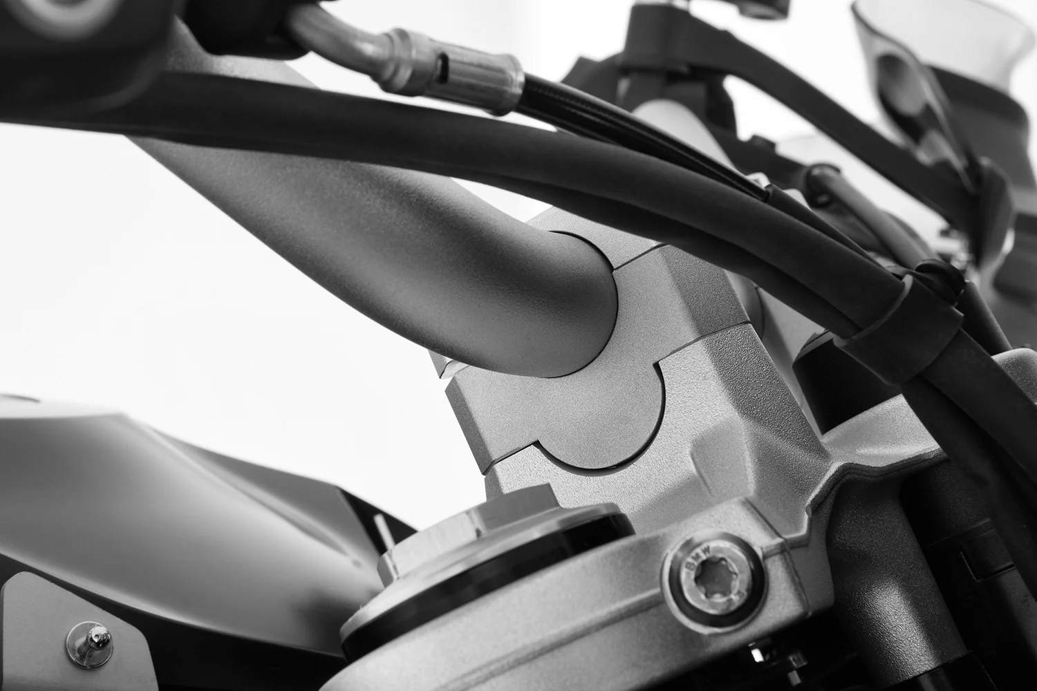 Wunderlich ERGO Handlebar Riser for Models without BMW Navigation | Silver - Image 5