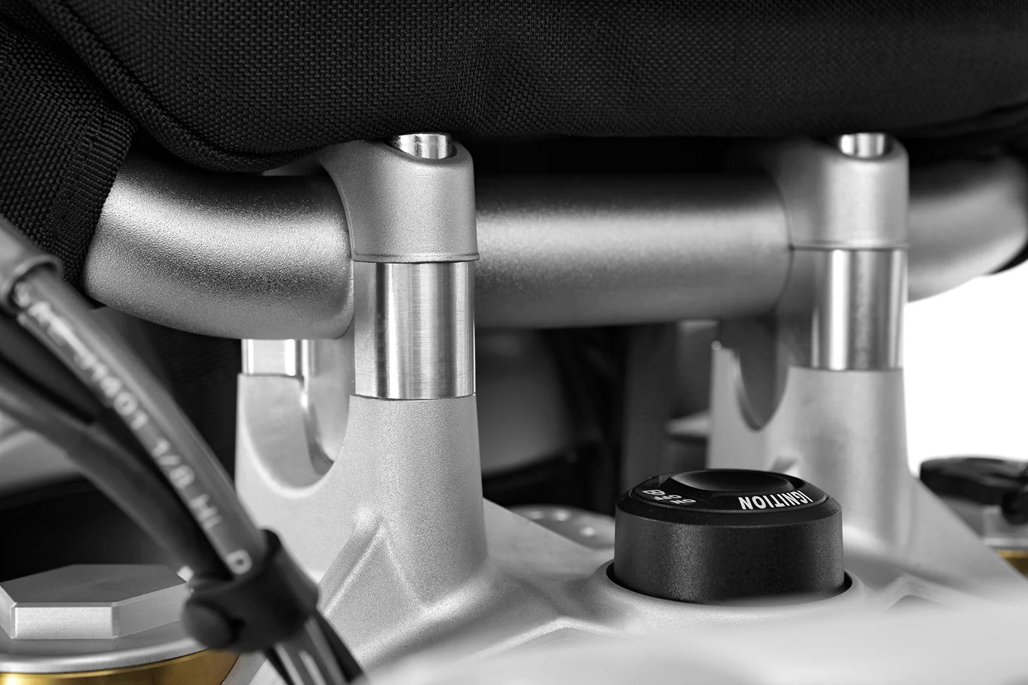 Wunderlich ERGO Handlebar Risers without BMW Navigation Mount 25 mm | Silver - Image 7