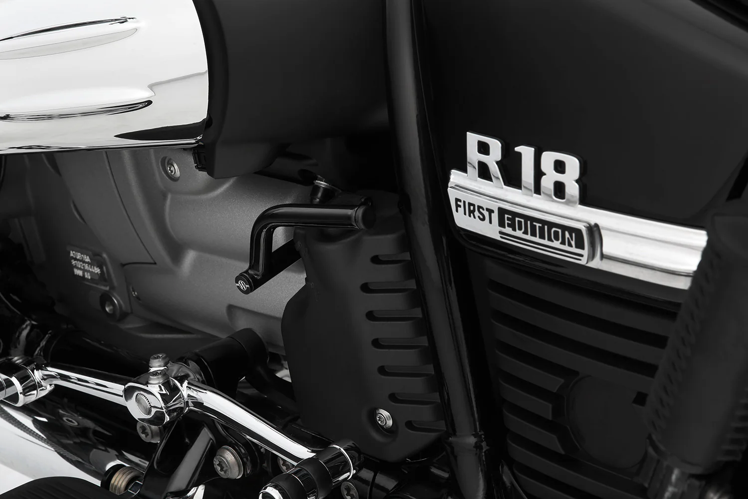 Wunderlich Gear-shifter For Reverse Gear | Black | BMW R 18 - Image 4
