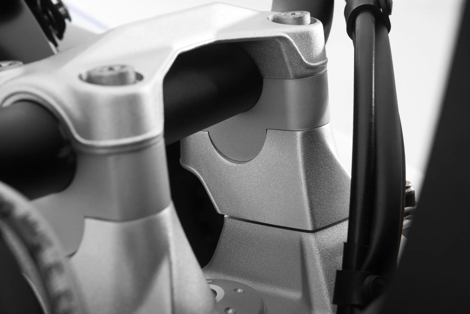 Wunderlich Handlebar Riser Ergo 20mm | Silver | BMW S 1000 XR - Image 4