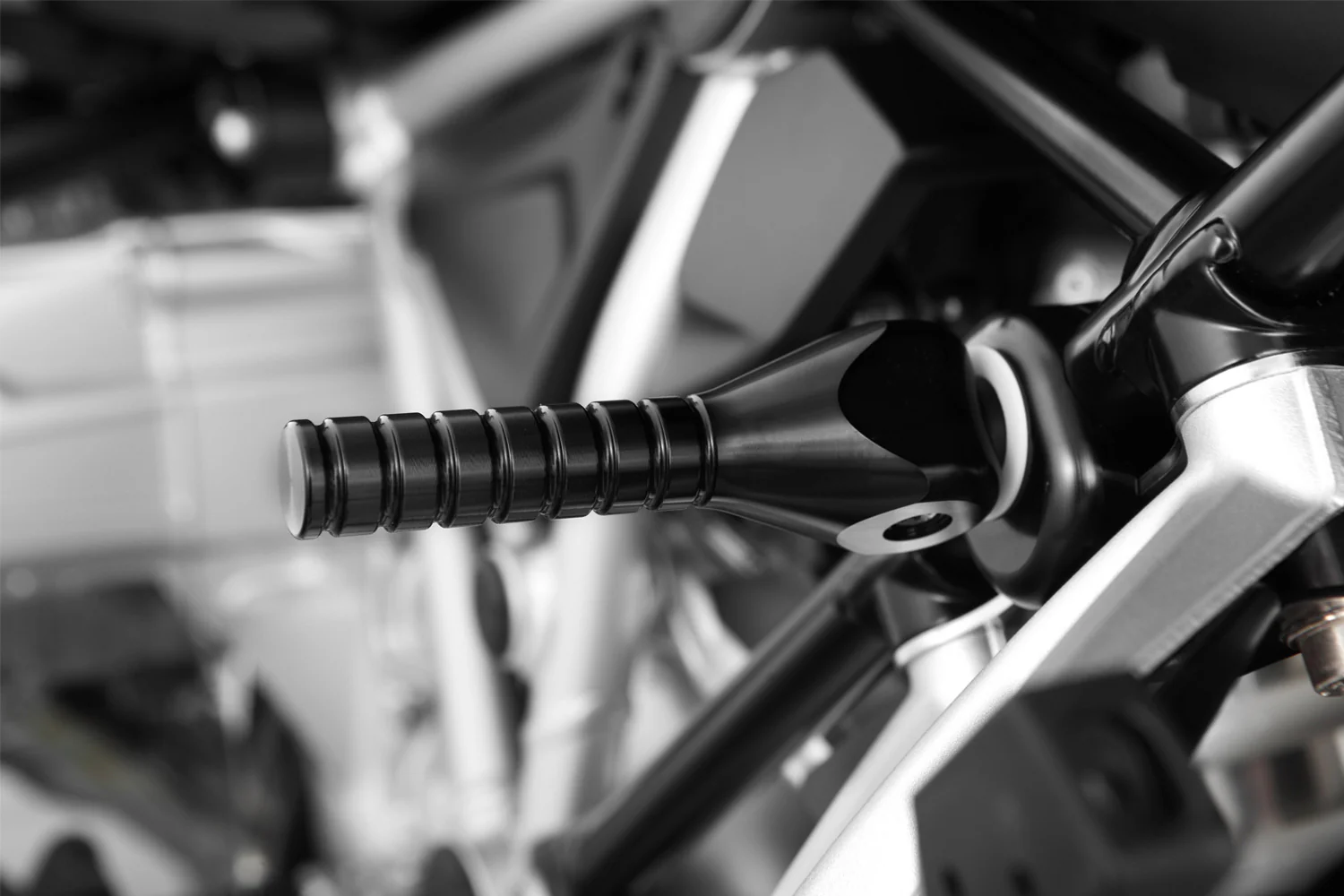 Wunderlich Jack Lever Foldable | Black | BMW R 1250 GS - Image 3
