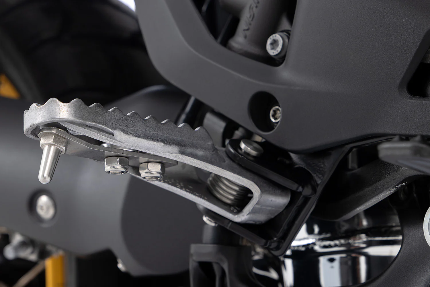 Wunderlich Lean Angle Indicators For Original Footrests | Silver | BMW R 1300 GS - Image 4