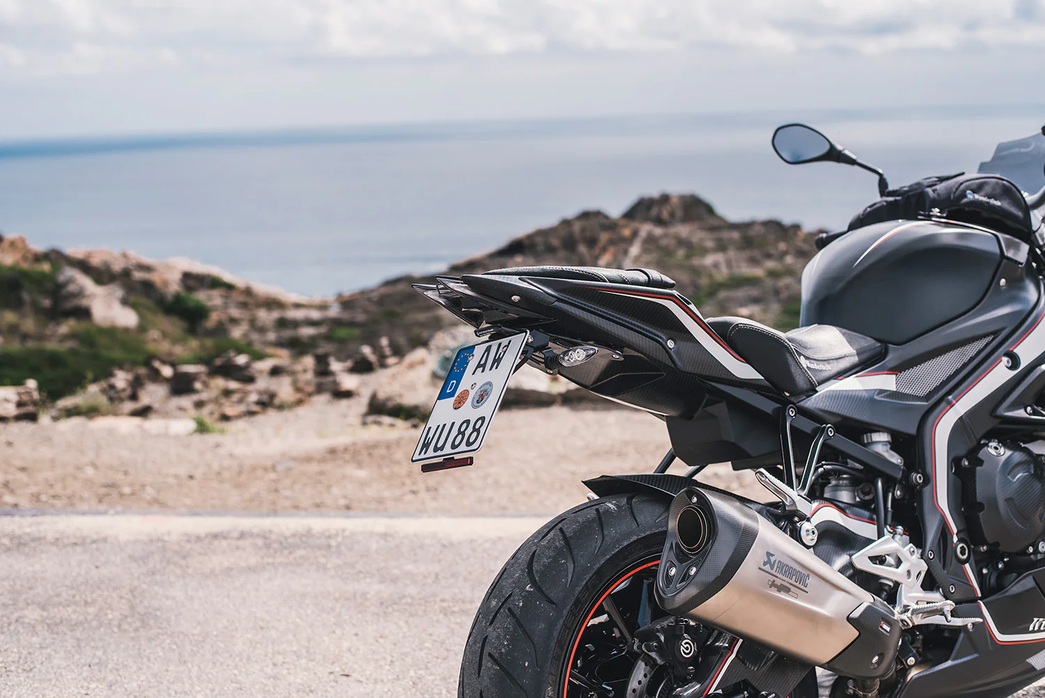 Wunderlich Licence Plate Holder Legere Vario | Black | BMW S 1000 R - Image 4