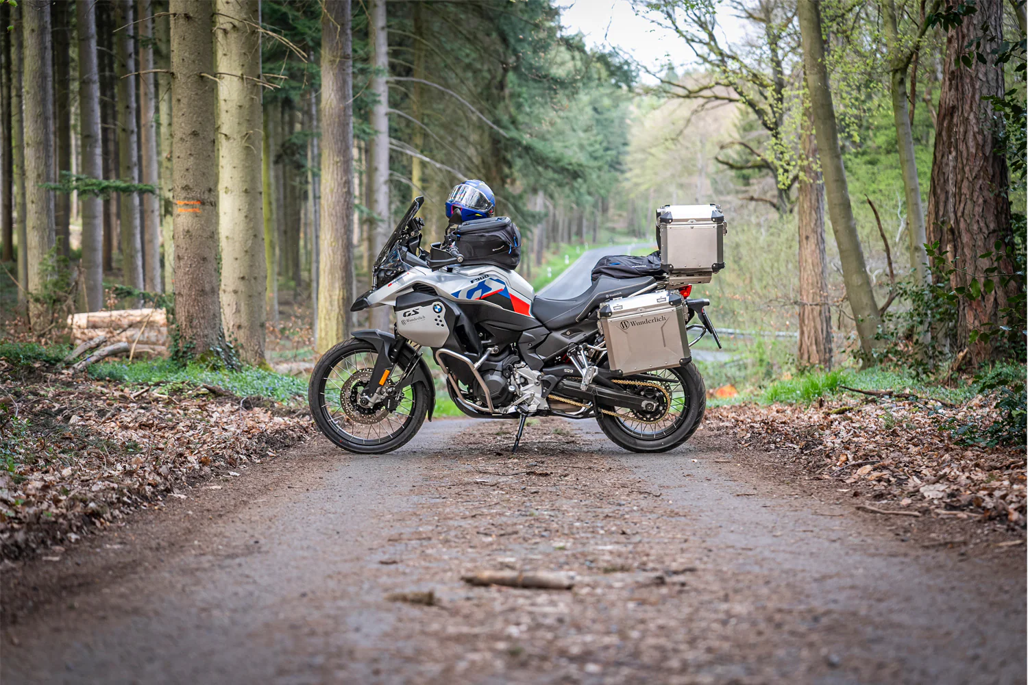 Wunderlich Marathon Windshield | Light Smoke | BMW F 900 GS Adventure - Image 7