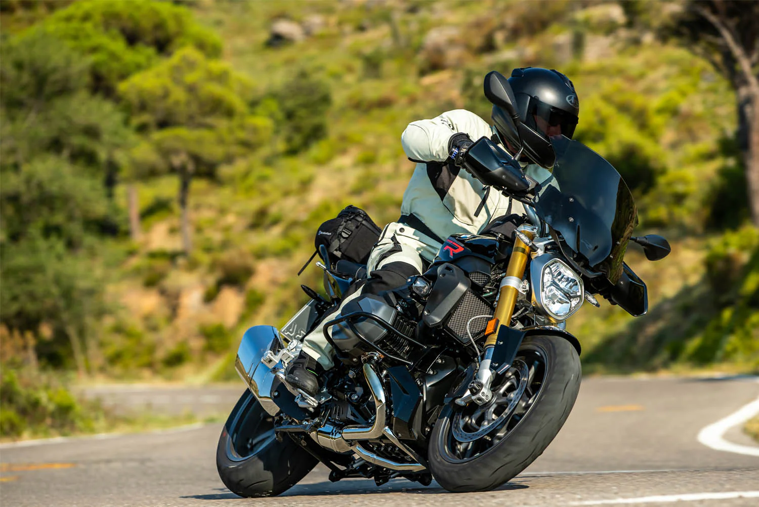Wunderlich Rider Seat Aktivkomfort High | Black | BMW R 1250 R - Image 5