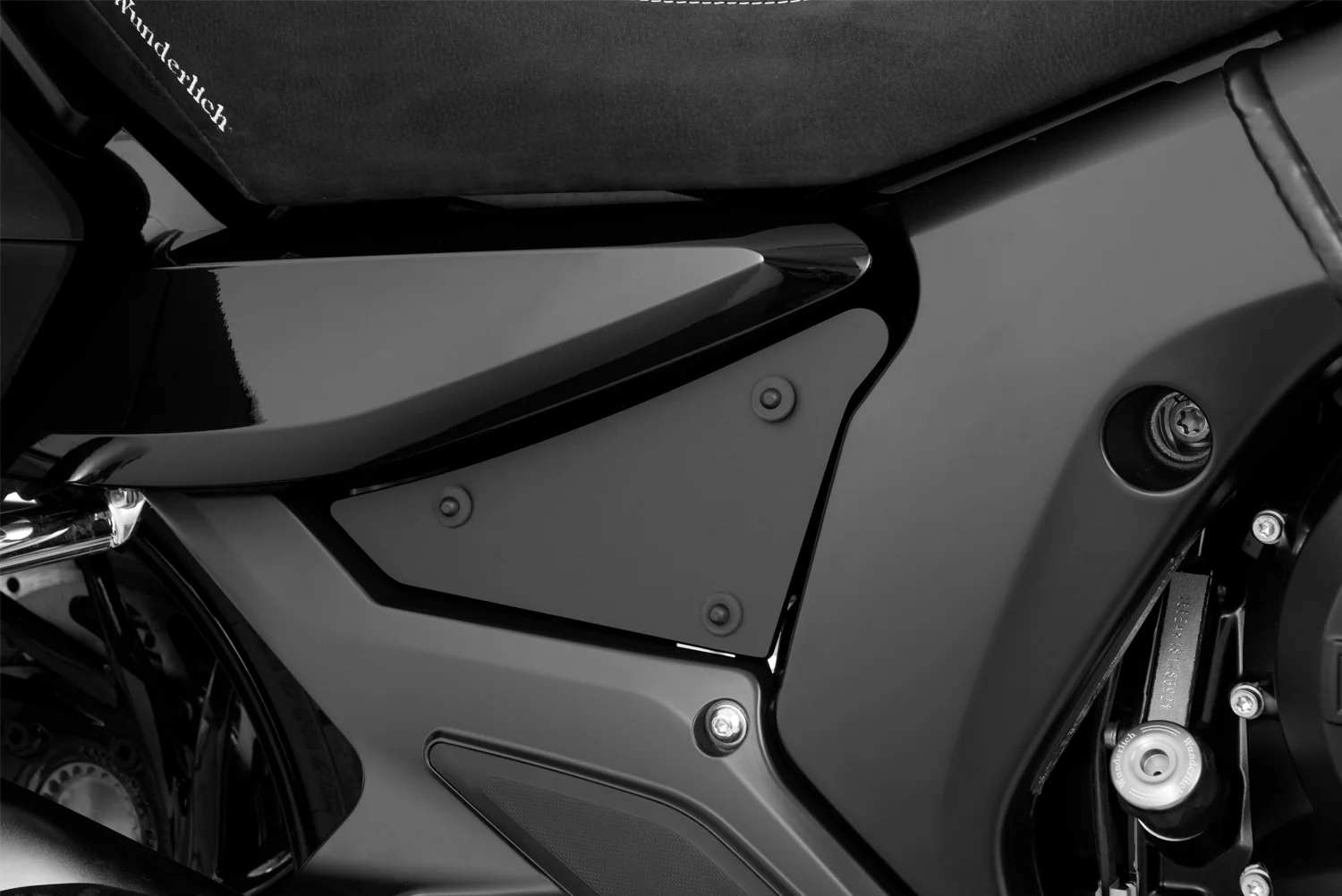 Wunderlich Side Cover Set | Black | BMW K 1600 Grand America - Image 2