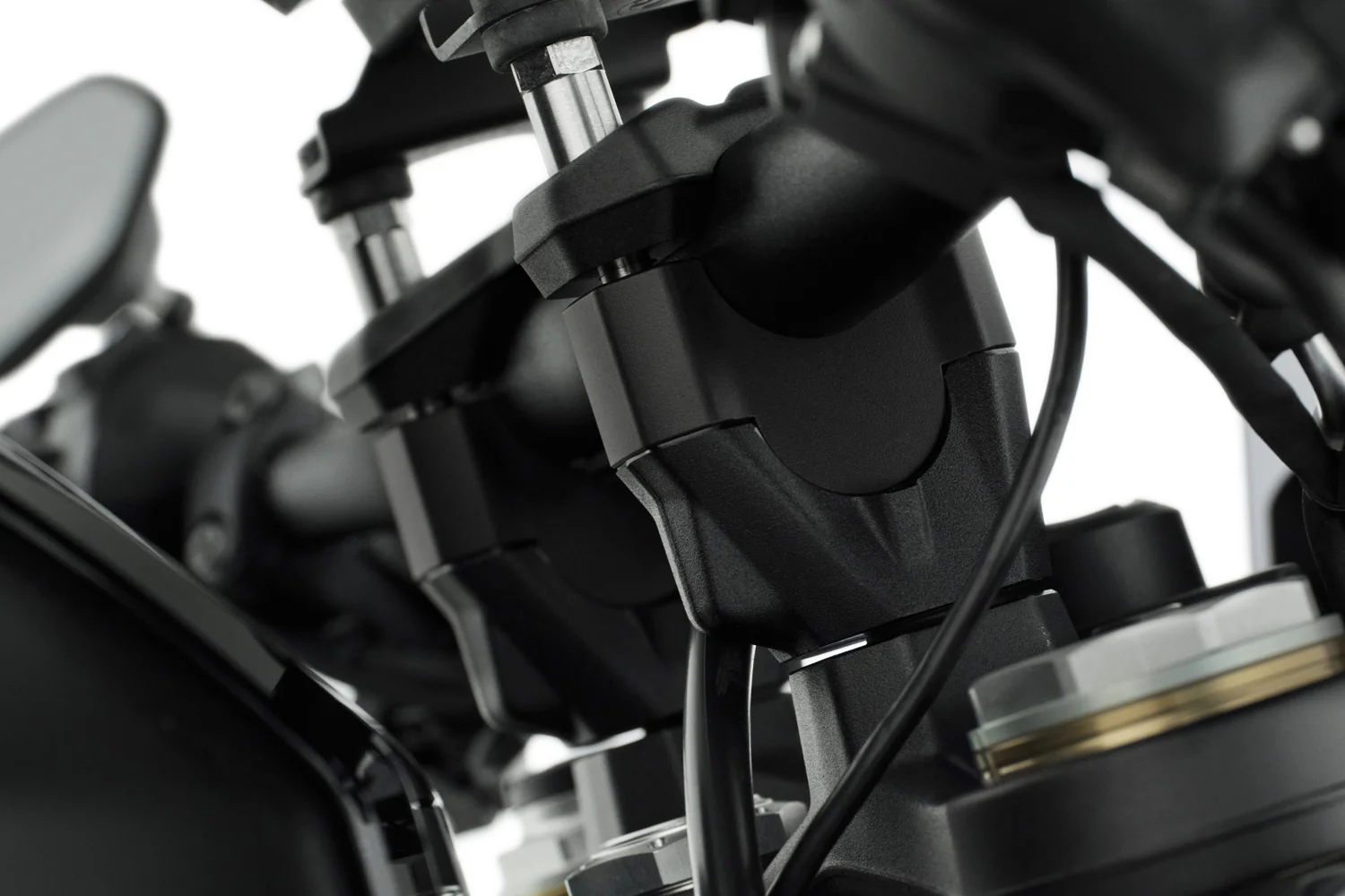 Wunderlich Sportergo Handlebar Riser 25mm | Black | BMW S 1000 R - Image 5