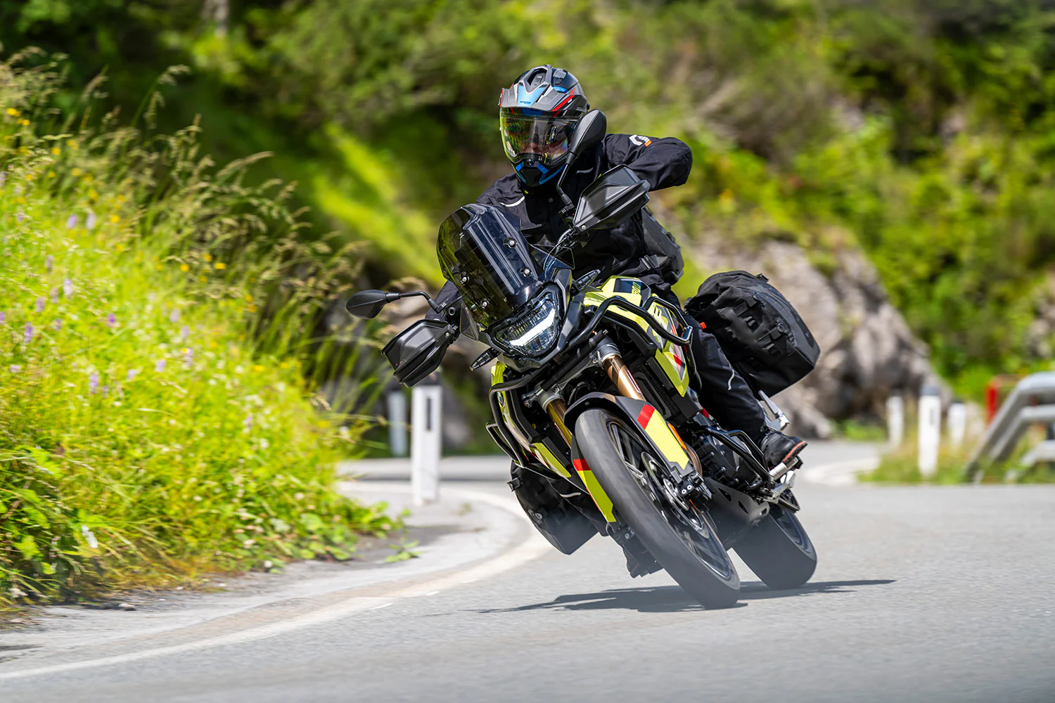 Wunderlich Tank Protection Bar Ultimate | Black | BMW F 900 GS - Image 7