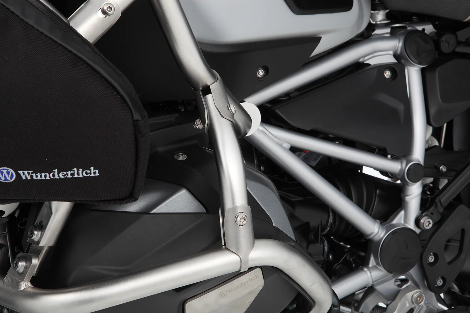 Wunderlich Tank Reinforcement Bar Set | Silver | BMW R 1250 GS Adventure - Image 4