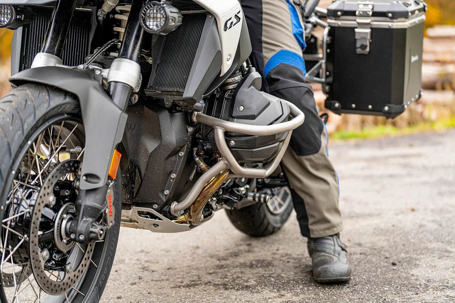 Wunderlich Ultimate Engine Protection Bars | Silver | BMW R 1300 GS - Image 7