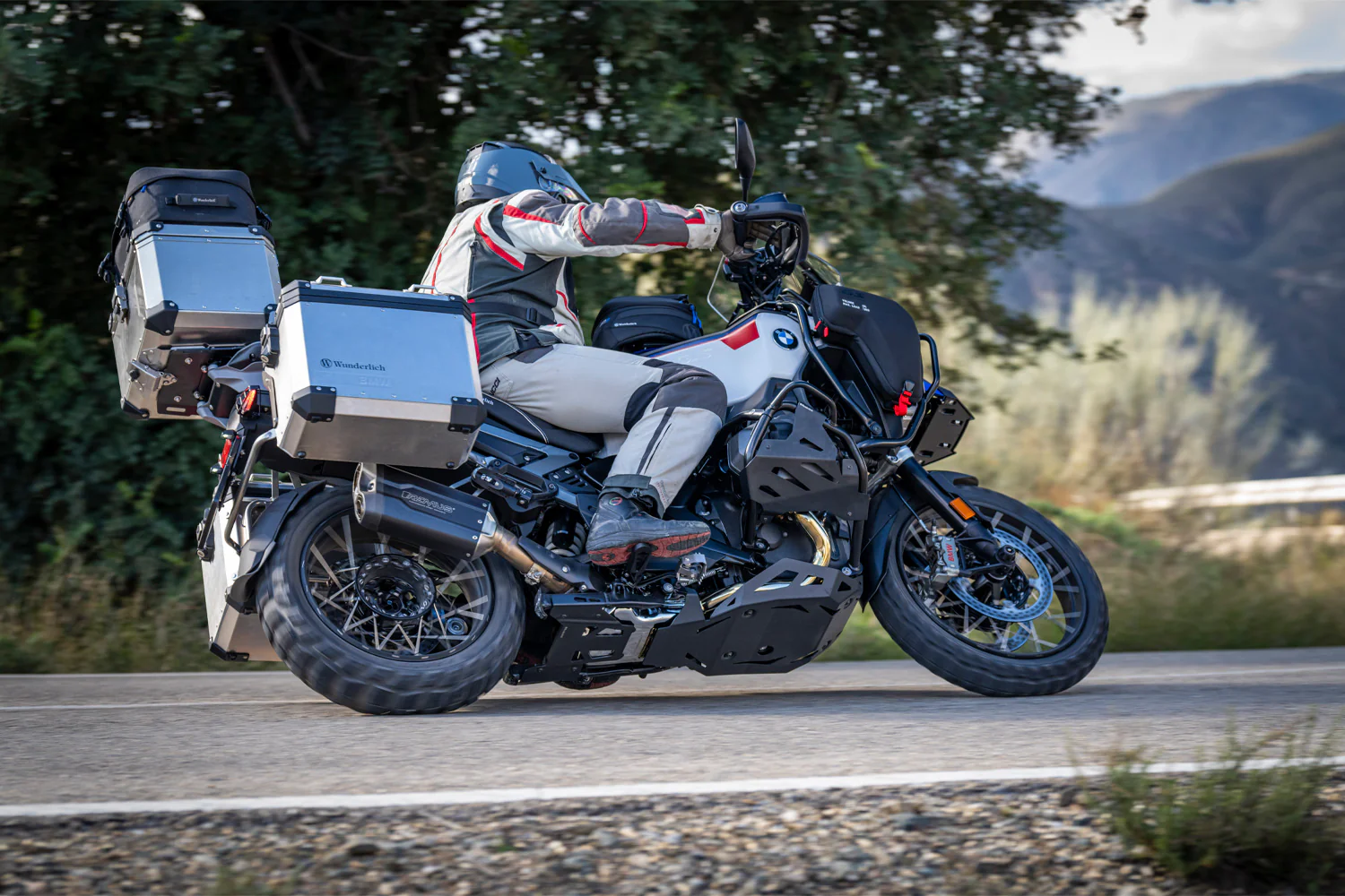 Wunderlich Ultimate Supplementary Tank Protection Bar | Black-Silver | BMW R 1300 GS Adventure - Image 7